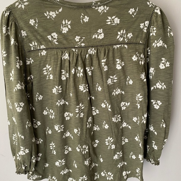 Women's Lucky Brand Long-Sleeve Shirt - Picture 3 of 3